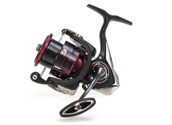 Daiwa Fuego LT 5000D-CXH